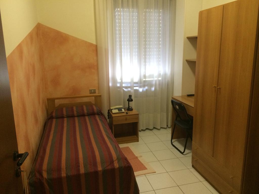 Albergo Cristallo Cittiglio Zewnętrze zdjęcie